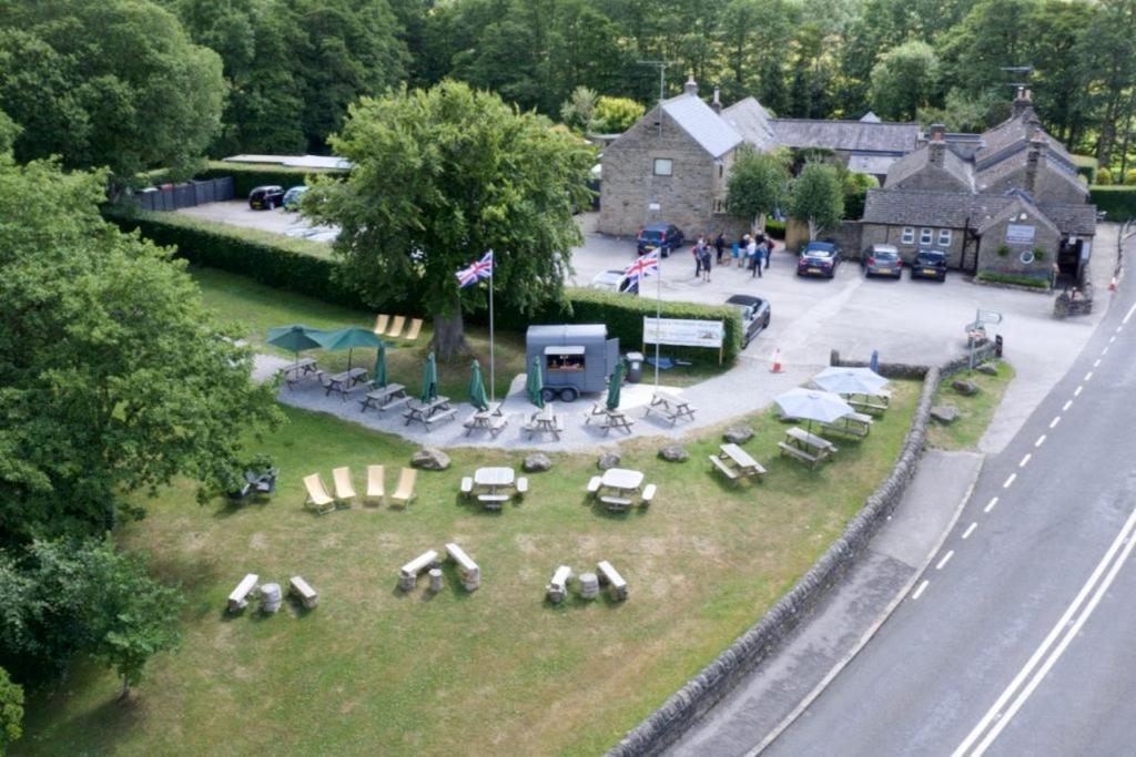 The Plough Inn Hathersage Exterior photo